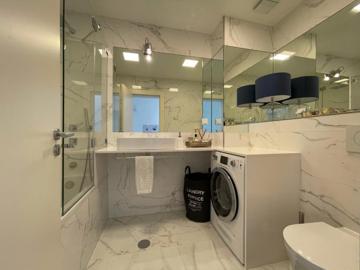 Beautiful Penthouse Apartment With Terrace - 4 Minute Walk To The Beach Troia Dış mekan fotoğraf
